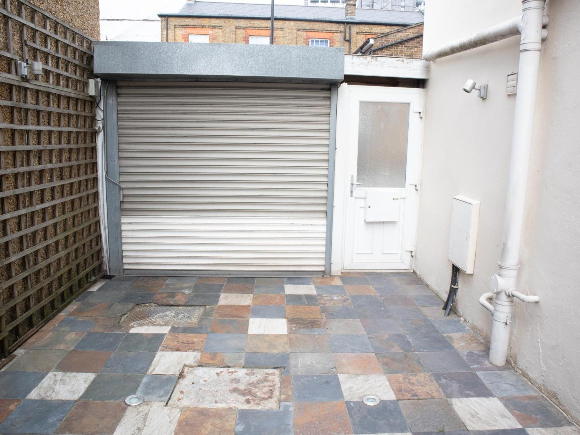 Bright Private Terrace - Free Private Parking - Tv - Wifi - Netflix Lägenhet London Borough of London Borough of Croydon Exteriör bild